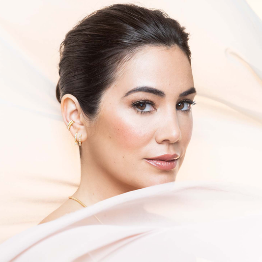 ARGOLAS UNIKE MIA ROSE PEARLS EM PRATA 925% DOURADA "UK.AR.1204.0046"