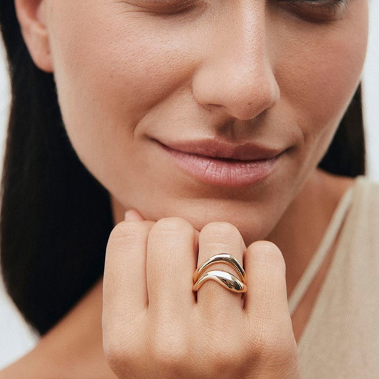 ANEL VIDAL & VIDAL EM BRONZE COM BANHO DE OURO 18K