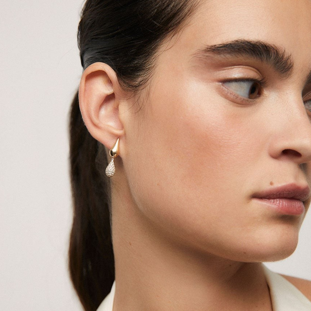 BRINCOS VIDAL & VIDAL EM BRONZE COM BANHO DE OURO 18K