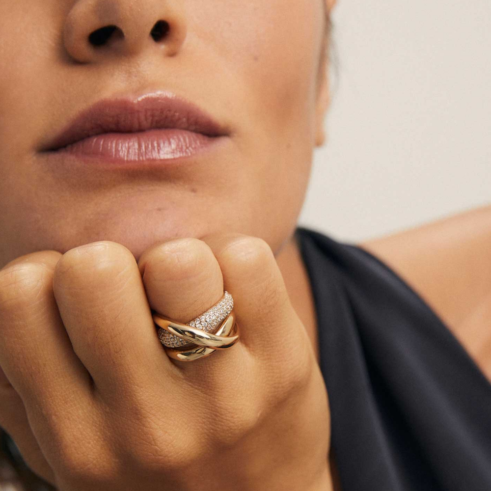 ANEL VIDAL & VIDAL EM BRONZE COM ZIRCÓNIAS BANHADO A OURO 18KT