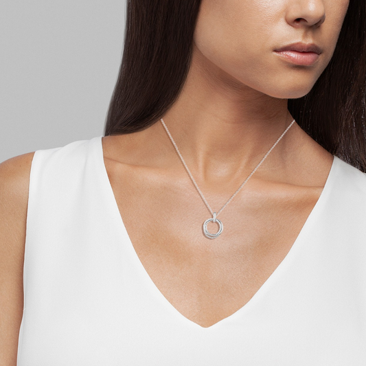 COLAR UNIKE CLASSY CIRCLE II EM PRATA 925% COM ZIRCÓNIAS "UK.CL.1204.0032"