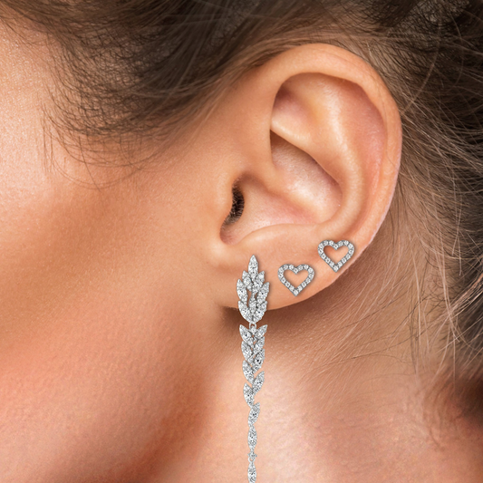 BRINCOS UNIKE INFINITY HEART EM PRATA 925% COM ZIRCÓNIAS