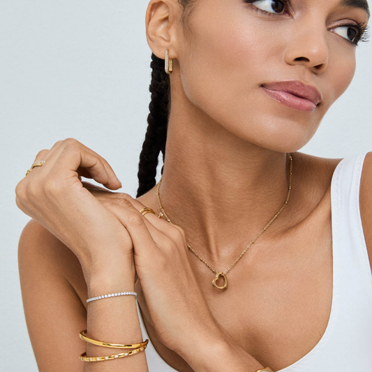 ESCRAVA ONE SENHORA DAZZLE GOLD CRYSTAL