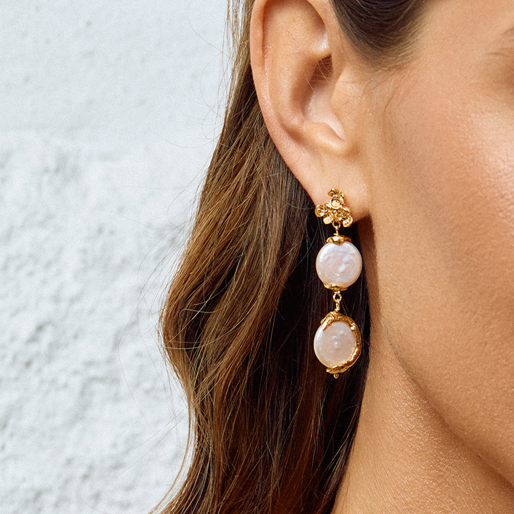 BRINCOS EUGÉNIO CAMPOS EM PRATA 925% COM PÉROLAS DE ÁGUA DOCE