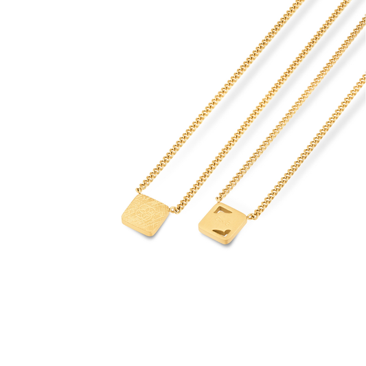COLAR ESCAPULARIO ONE MEN SHIELD GOLD