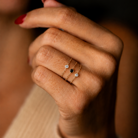 ANEL EM OURO 19,2K C /DIAMANTE 0,05CT