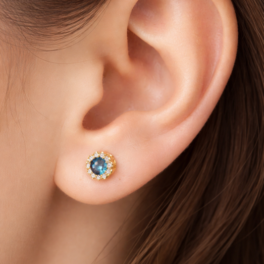 BRINCOS EM OURO 9K 375% C/ ZIRCONIAS