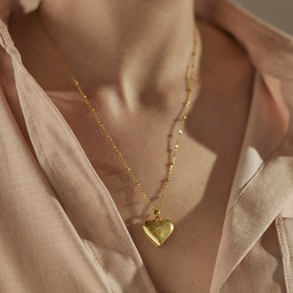 RELICÁRIO ONE SENHORA HEART MEMORIES GOLD