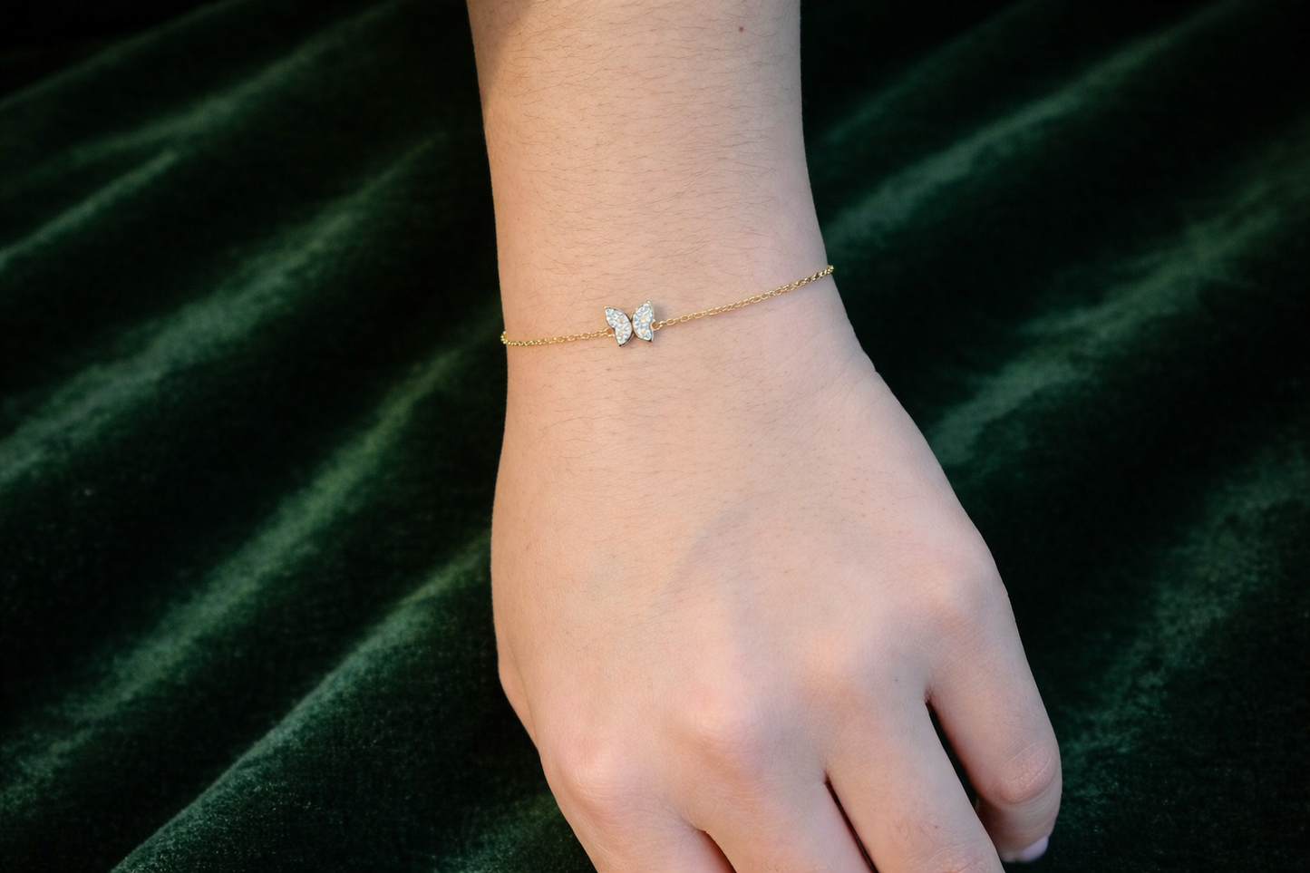 PULSEIRA EM PRATA 925% BORBOLETA COM ZIRCÓNIAS