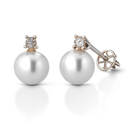 BRINCO EM OURO 18K COM PEROLA 5MM E DIAMANTE 0.04CT