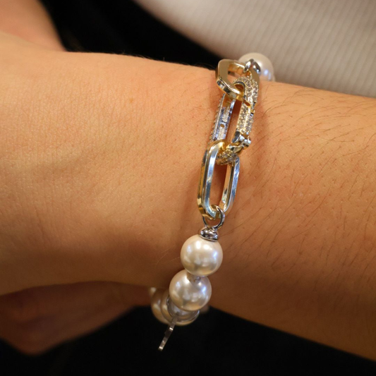 PULSEIRA REBECCA DIVA AL. COM BANHO DE OURO 24K E PEROLAS