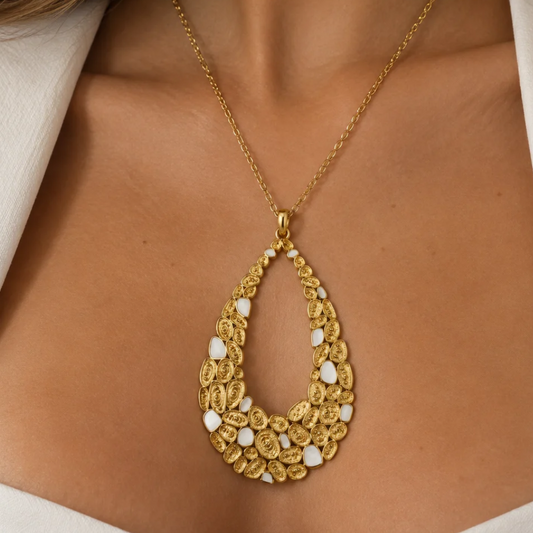 COLAR EM PRATA 925 DOURADA COM ESMALTE BRANCO - INÊS BARBOSA
