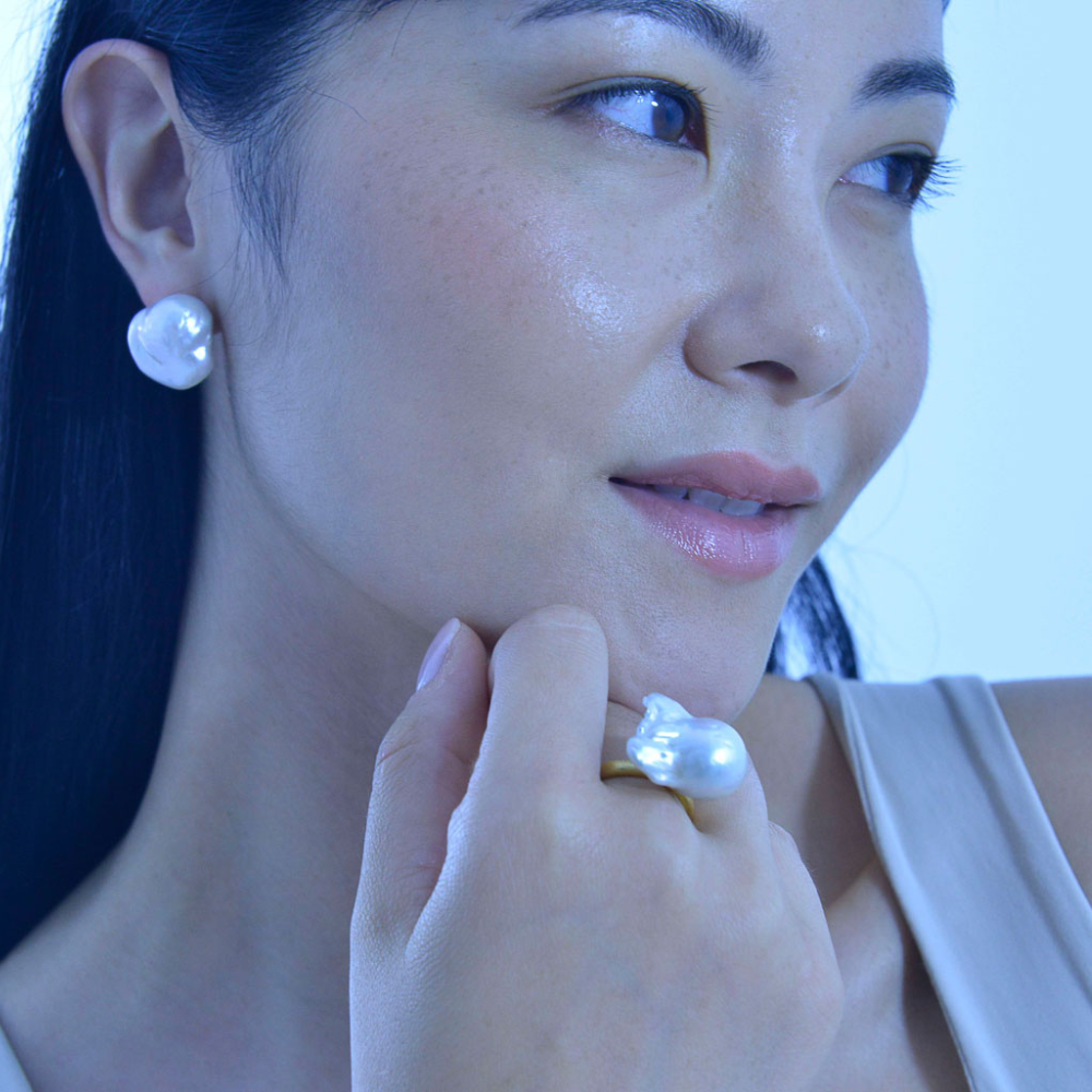 BRINCOS PRATA 925% BANHADOS A OURO C/ PEROLA DE AGUA DOCE