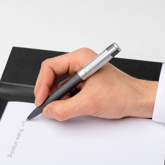 CANETA HUGO BOSS GEAR RIBS GUN