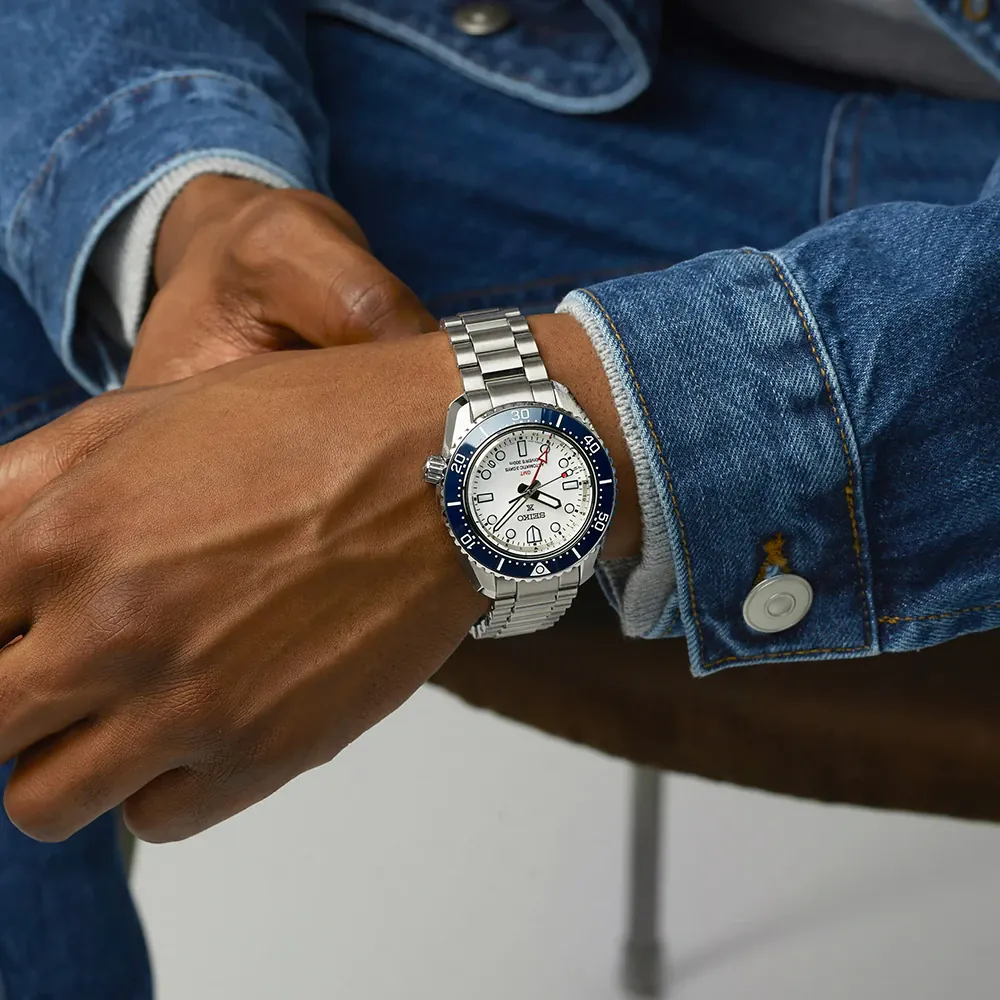 RELÓGIO SEIKO PROSPEX DIVER´S 300M GMT BRANCO PRATEADO