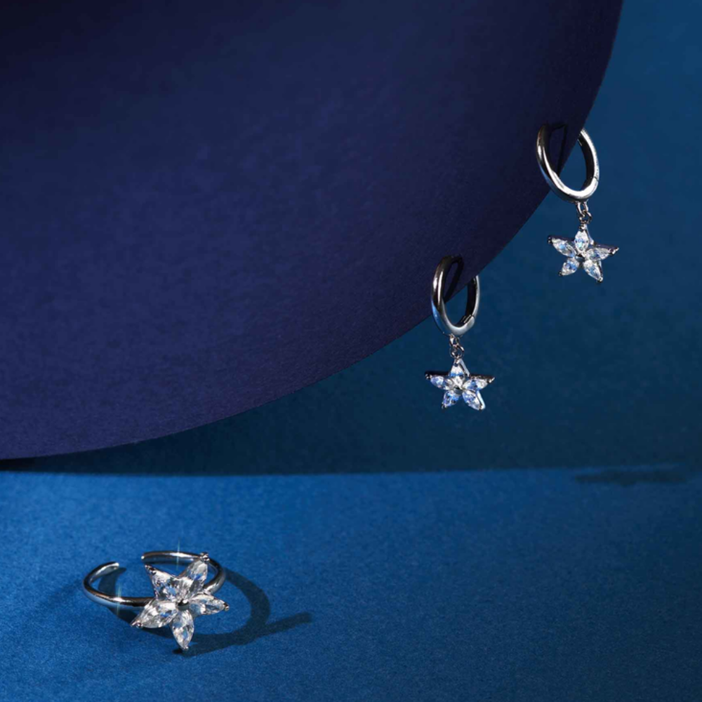 ARGOLAS RADIANT EM PRATA 925% C/ ZIRCÓNIAS ESTRELAS