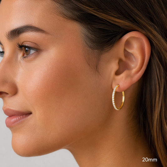 BRINCOS ( ARGOLAS ) EM OURO 9K COM ZIRCONIAS