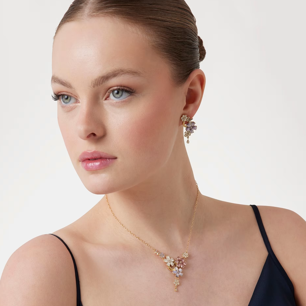 FIO GUESS FLOWER EM AÇO DOURADO COM ZIRCÓNIAS