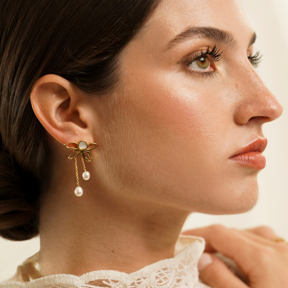 BRINCOS ONE SENHORA SOPHIA LONG GOLD