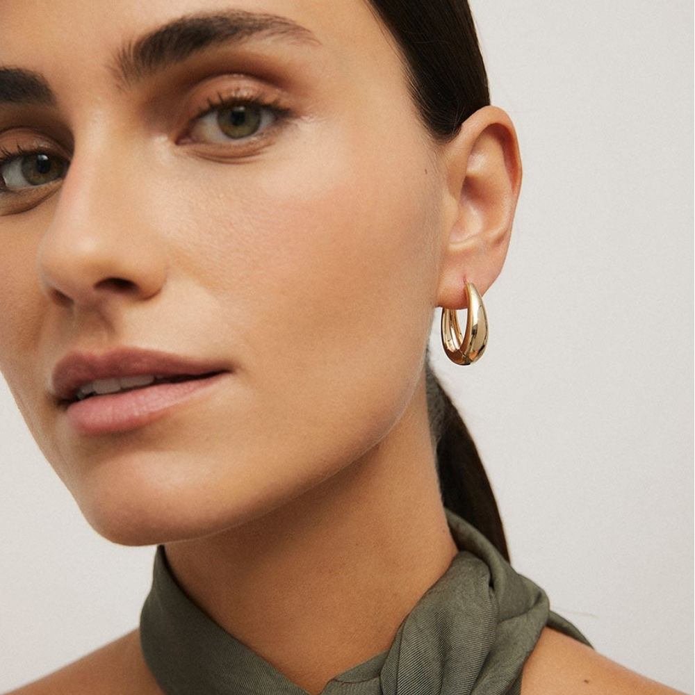 BRINCO VIDAL & VIDAL EM BRONZE COM BANHO DE OURO 18K