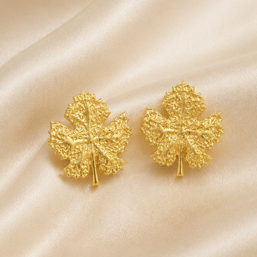 BRINCOS EM PRATA 925 DOURADA FOLHAS