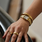 ESCRAVA ONE SENHORA INFINITY GLOSSY GOLD