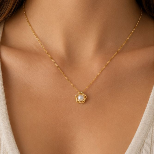 COLAR EM PRATA 925 FLOR COM PEROLA