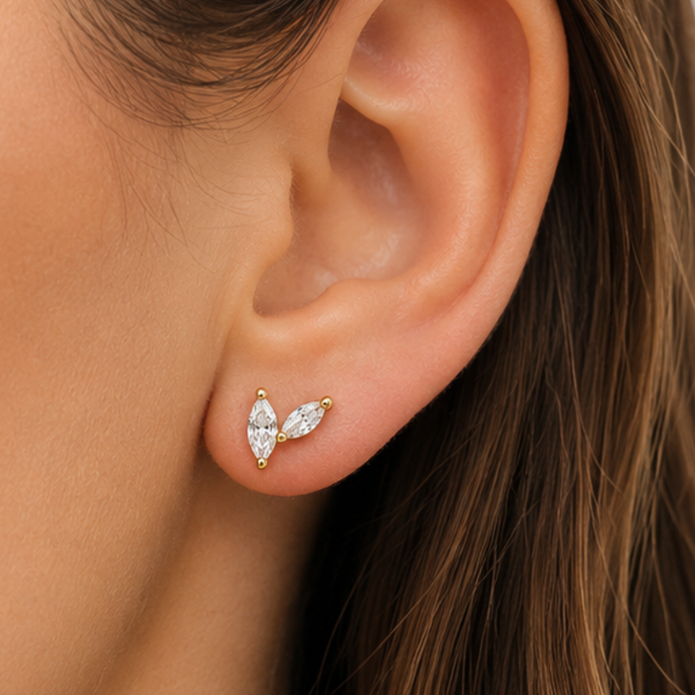 BRINCOS EM PRATA 925 COM 2 ZIRCONIAS