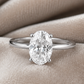 ANEL EM OURO COM DIAMANTES DE LABORATORIO