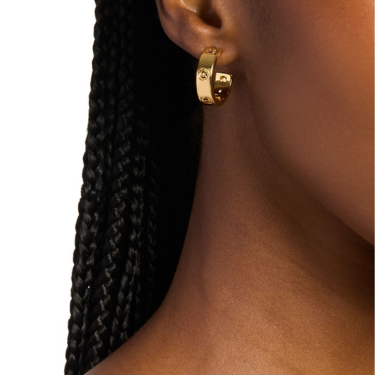 BRINCOS MICHAEL KORS EM AÇO PLAQUEDO A OURO18K