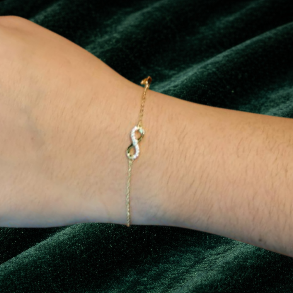 PULSEIRA EM PRATA 925% INFINITO COM ZIRCÓNIAS