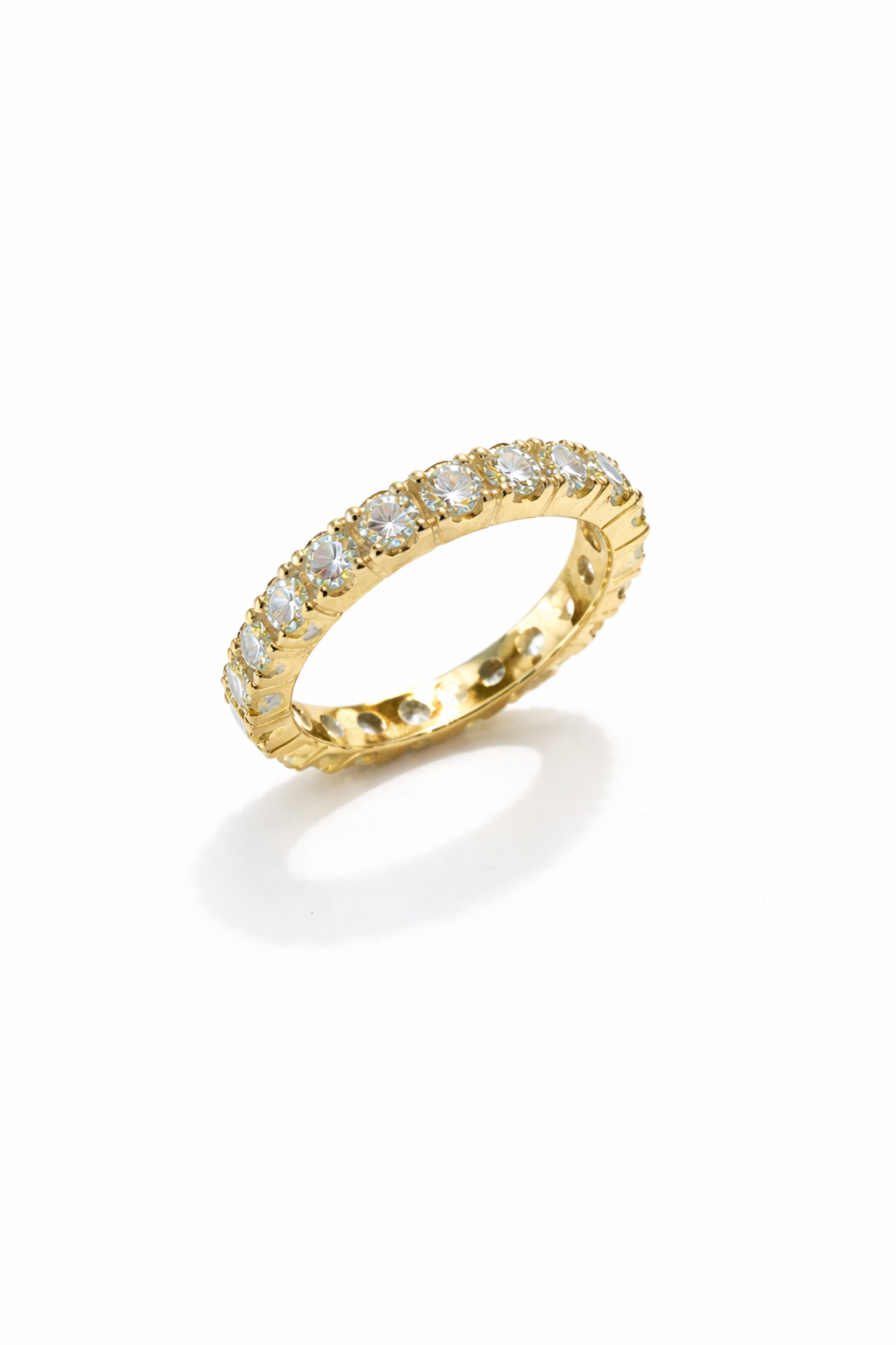 ANEL (ALIANÇA) EM OURO 19,2K C/ ZIRCONIAS