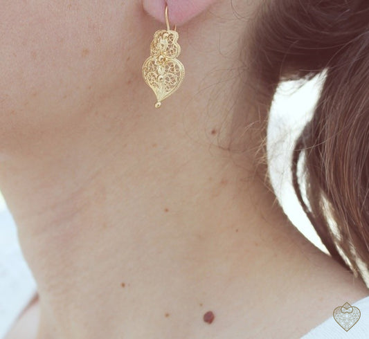 BRINCOS SAUDEDE FILIGRANA CORAÇÃO 2,5cm PRATA 9255 DOURADA