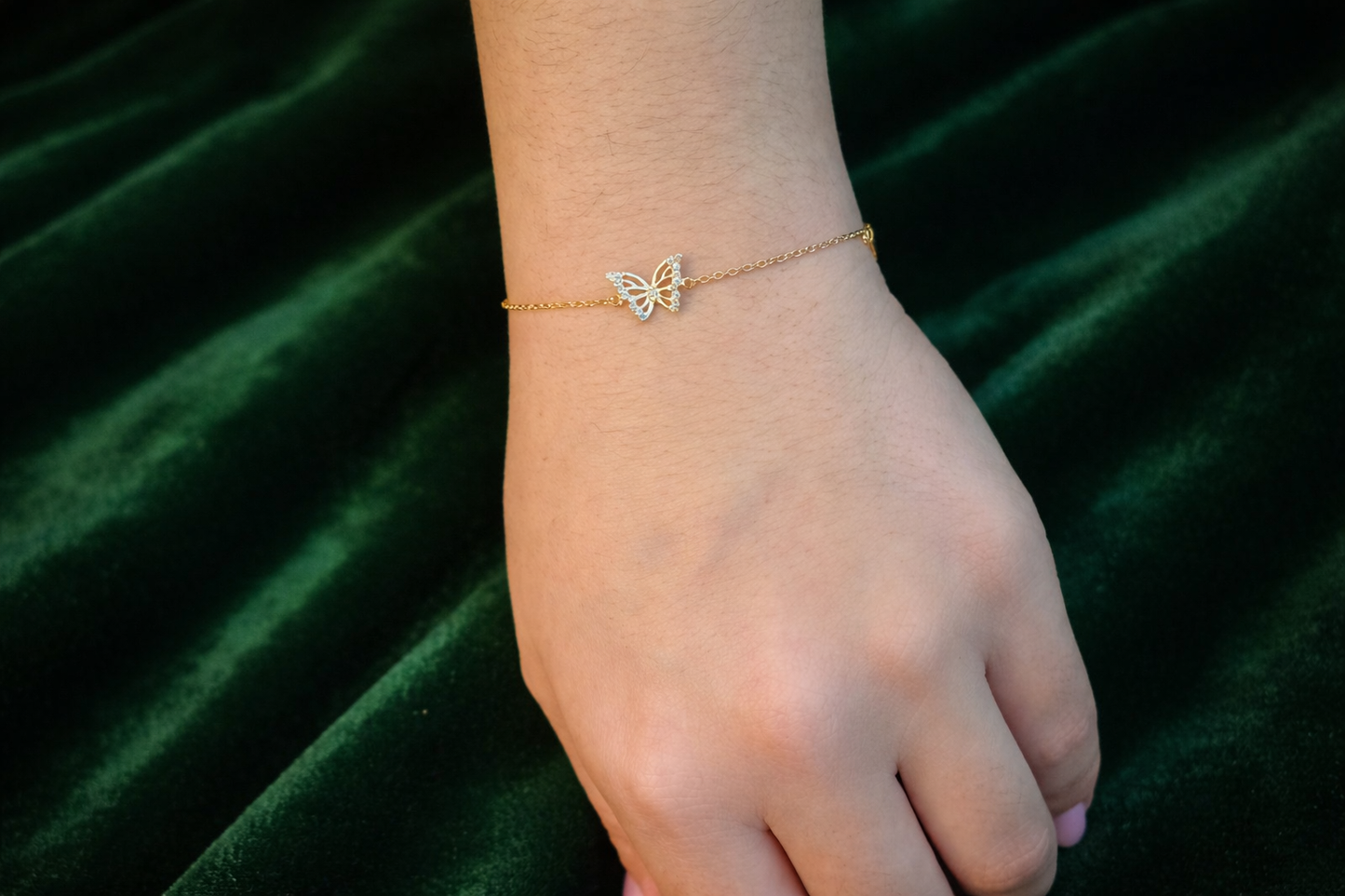 PULSEIRA  EM PRATA 925 COM ZIRCONIAS