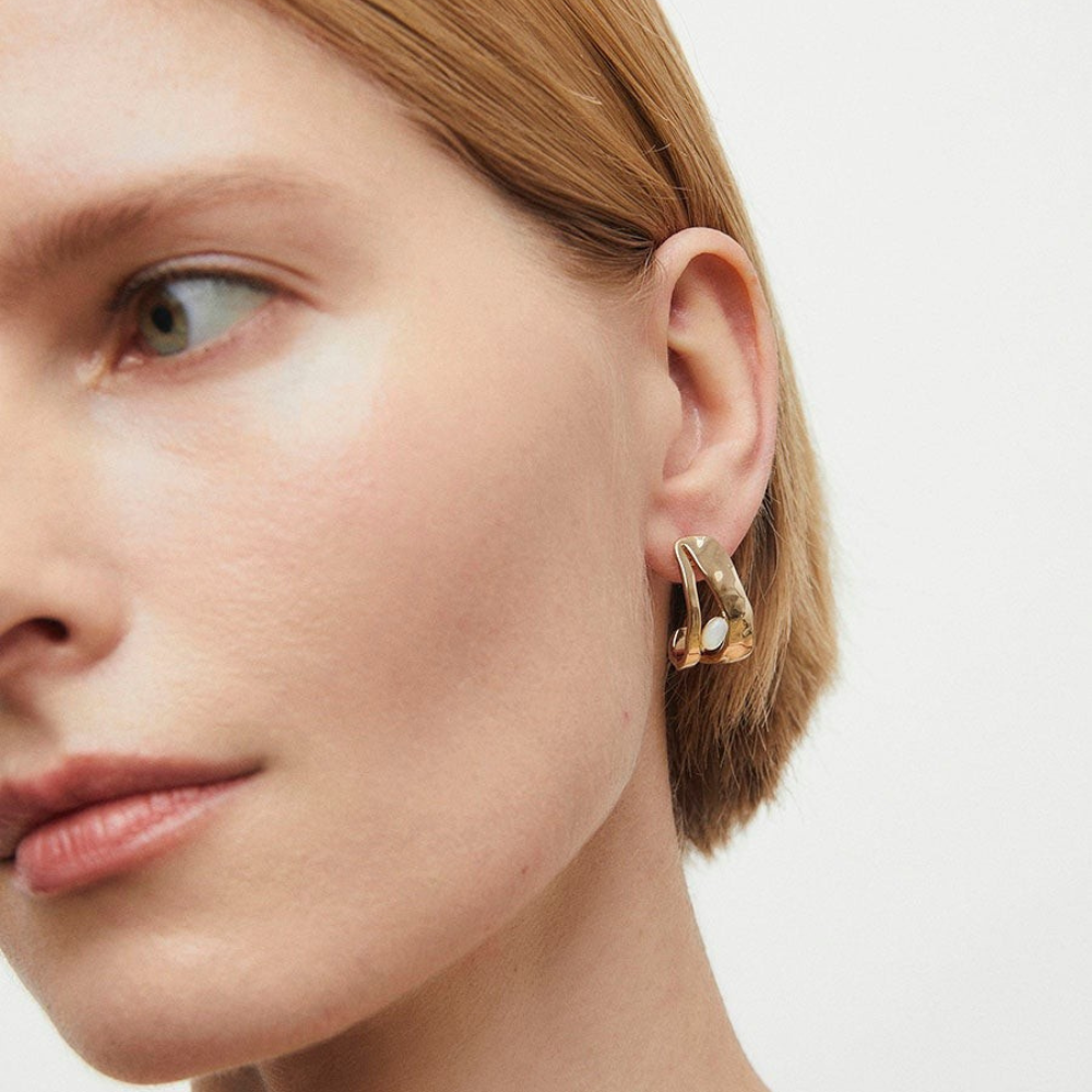 BRINCOS VIDAL & VIDAL EM BRONZE COM BANHO DE OURO 18K