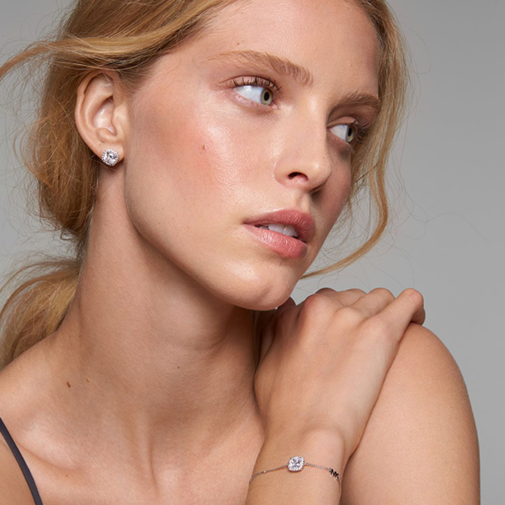 BRINCOS MICHAEL KORS EM PRATA 925% C/ ZIRCONIAS