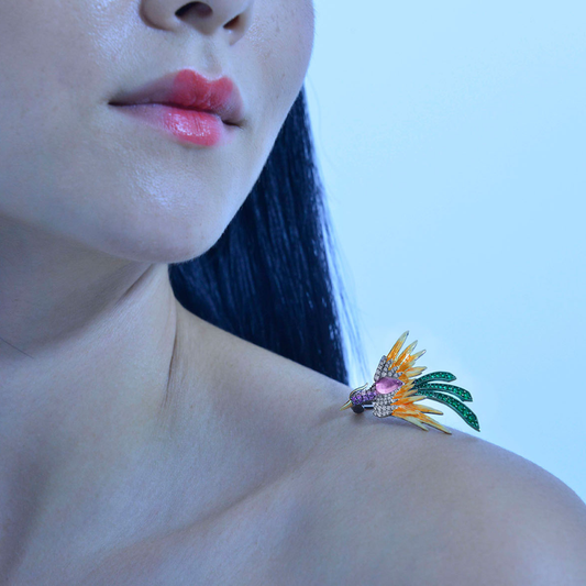 ALFINETE SALVATORE PRATA 925% DOURADA ( AVE  FENIX AMATISTA )