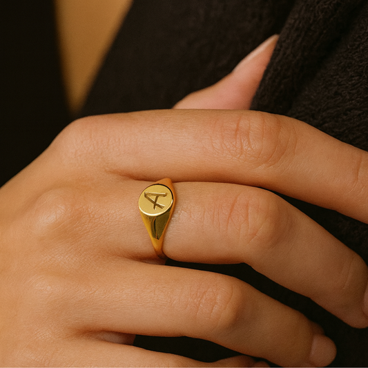 ANEL EM OURO ( MESA )