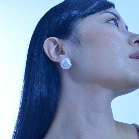 BRINCOS PRATA 925% BANHADOS A OURO C/ PEROLA DE AGUA DOCE