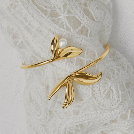 PULSEIRA ( ESCRAVA ) ONE SENHORA MARGOT FALLING LEAVES GOLD