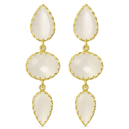 BRINCO EM PRATA DOURADA 925% COM 3 PEDRAS  BRANCO LEITOSO