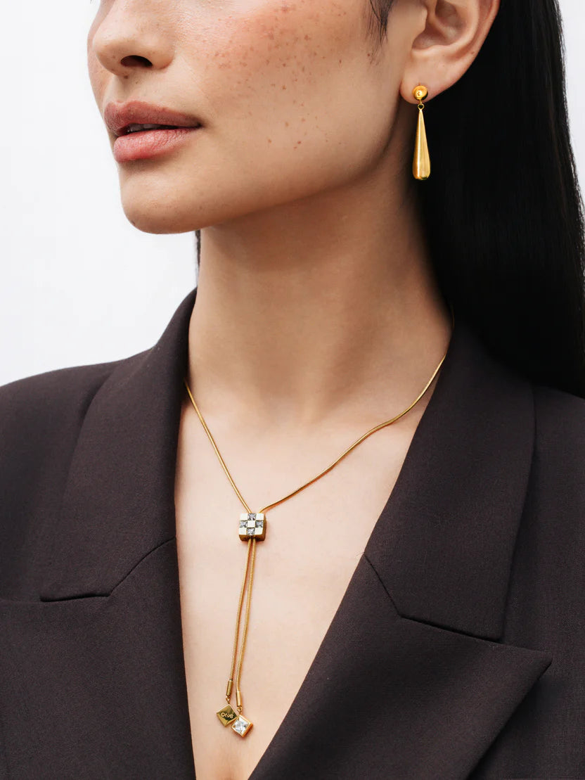 COLAR ONE SENHORA CHESS LONG GOLD
