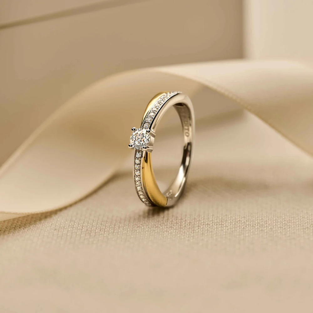 ANEL TI SENTO EM PRATA 925% BICOLOR COM ZIRCONIAS