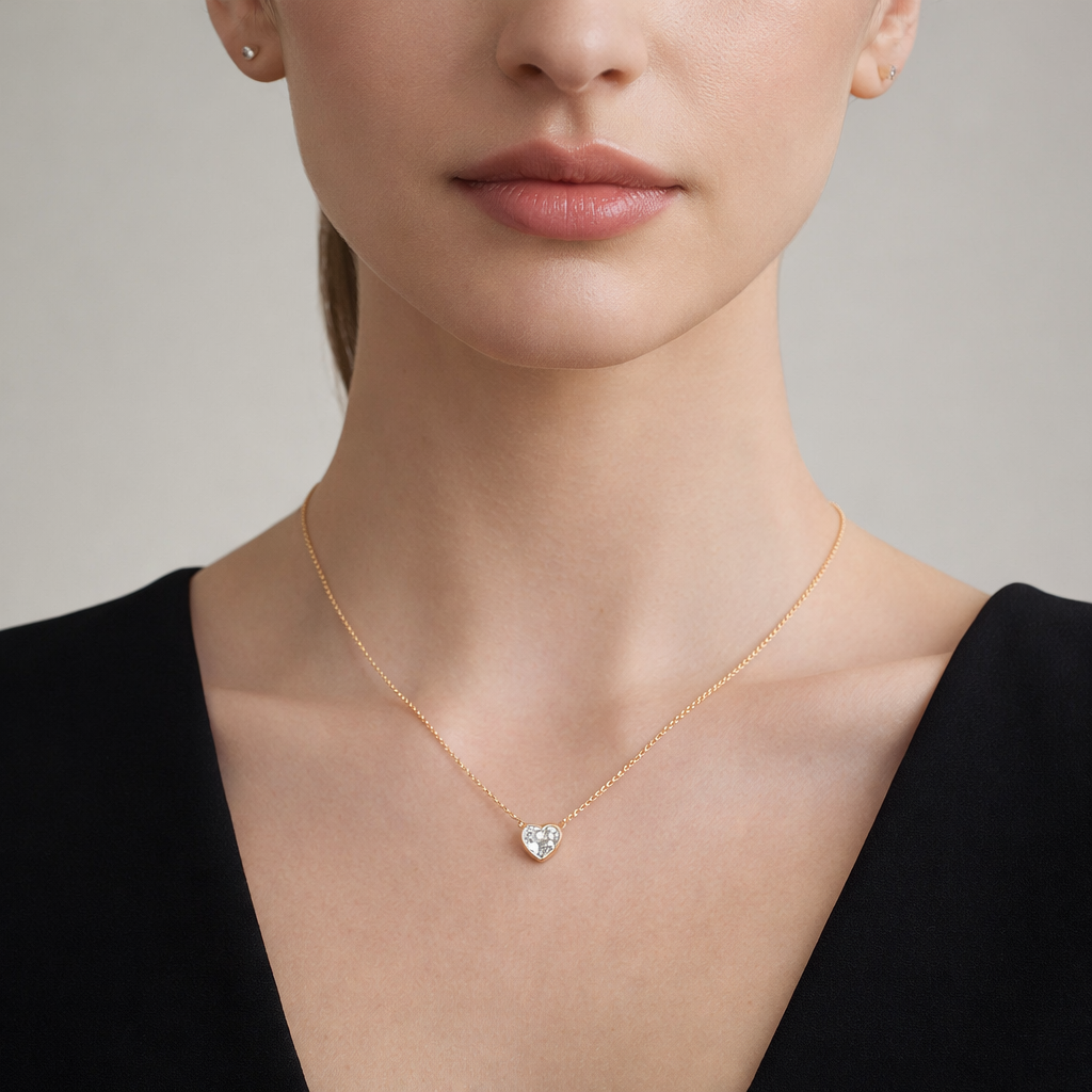 COLAR EM OURO COM ZIRCONIA ( CORAÇÃO )